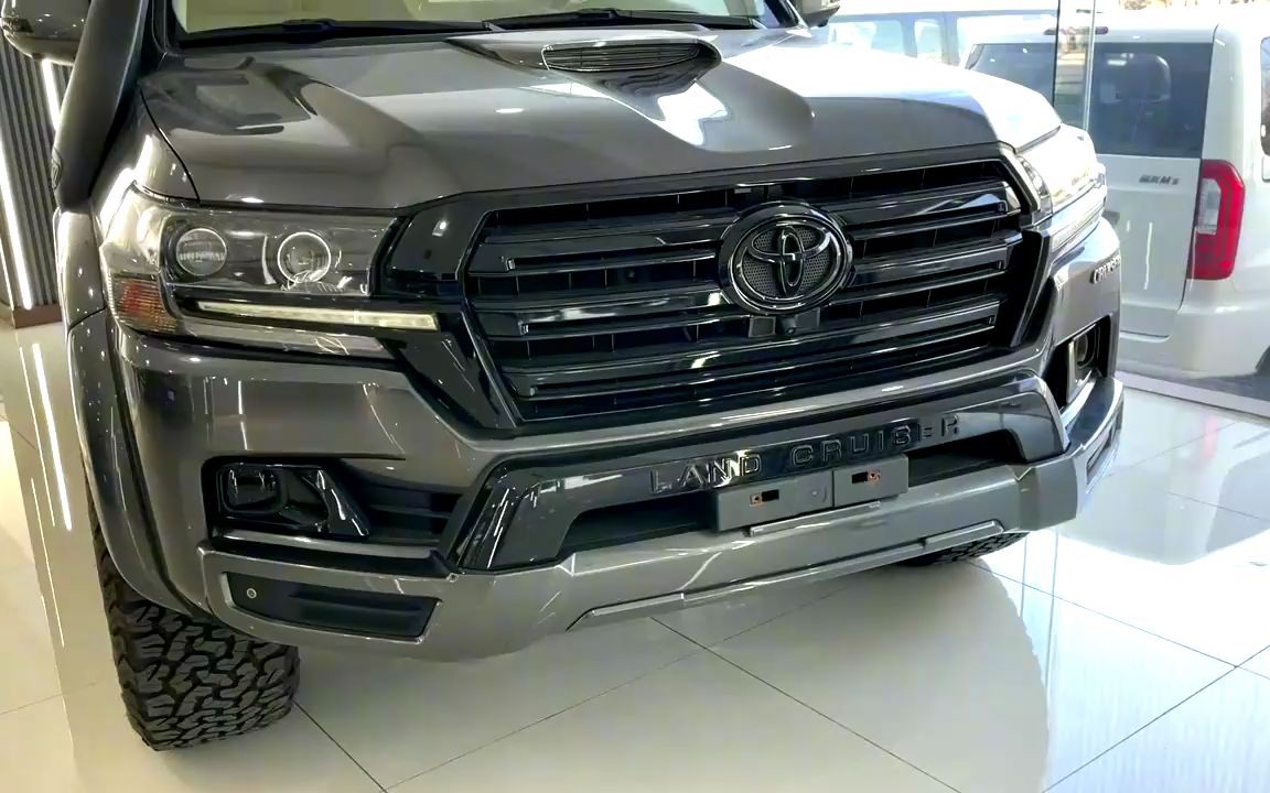 即将落幕一代经典酷路泽4500黑金刚