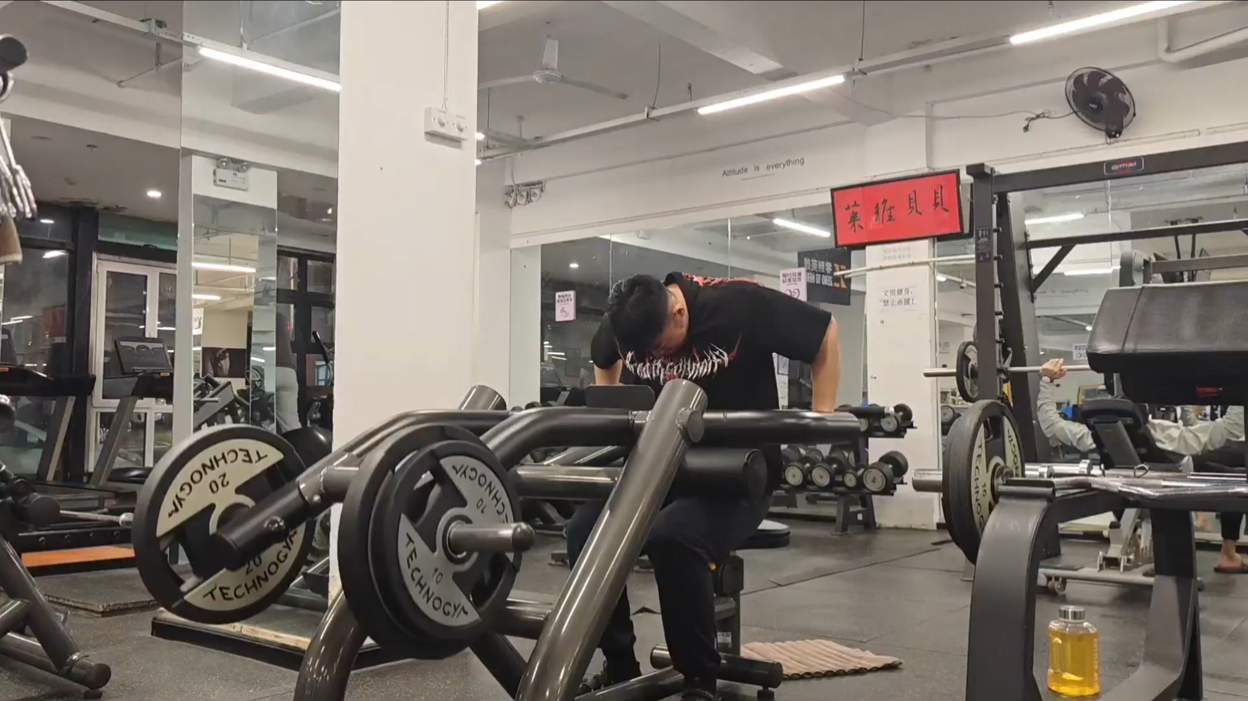 坐姿器械臂屈伸30kg 5×10