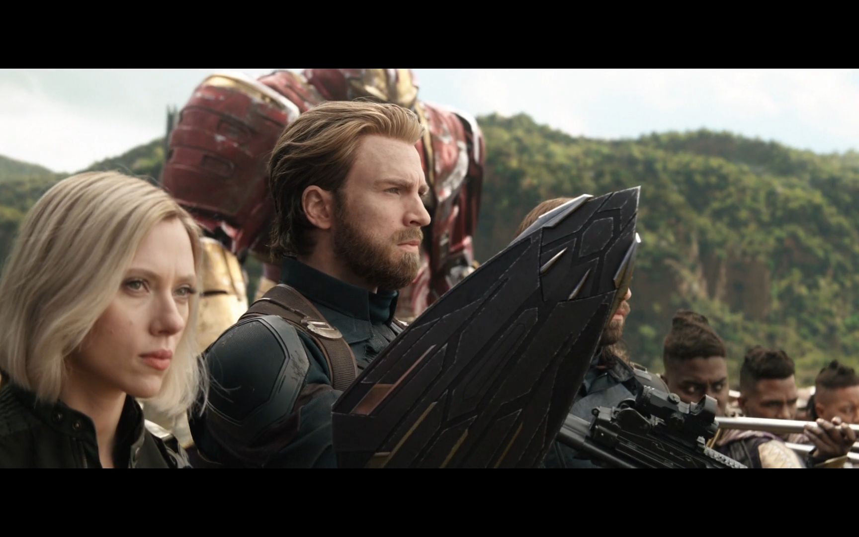 复联3无限之战,美队使用的瓜子盾牌