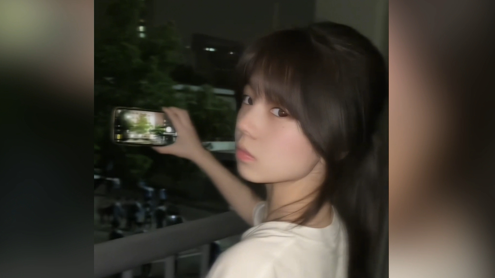 这才是真正一眼万年的女孩