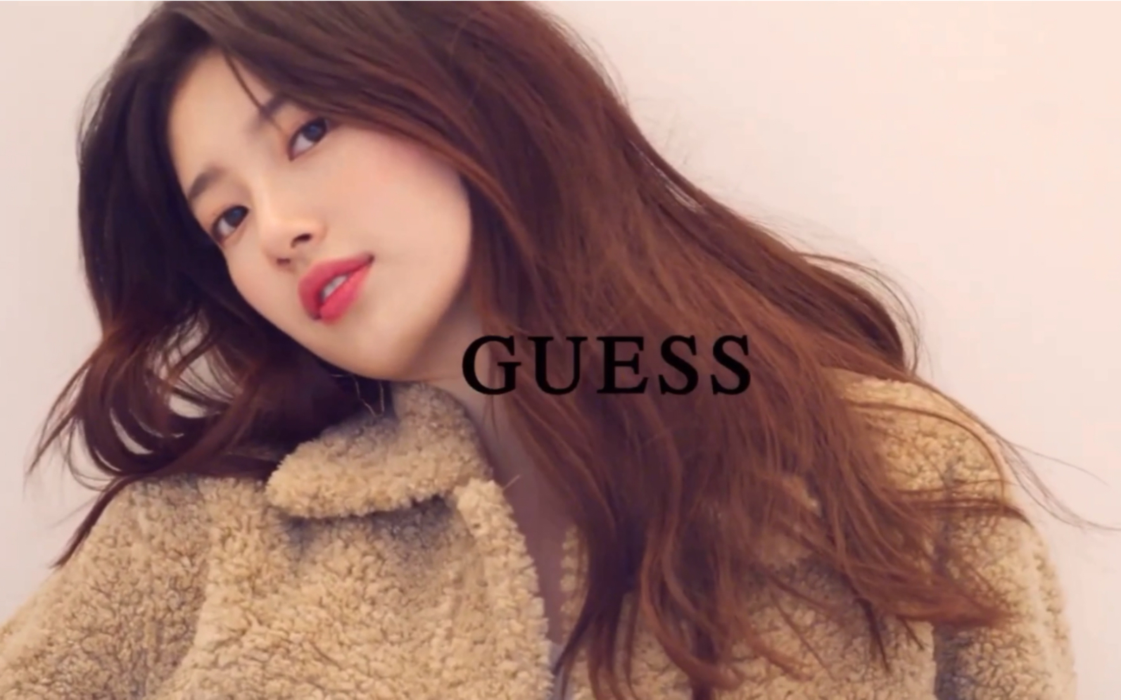 [图]【裴秀智】GUESS 2020 WINTER COLLECTION 视频更新