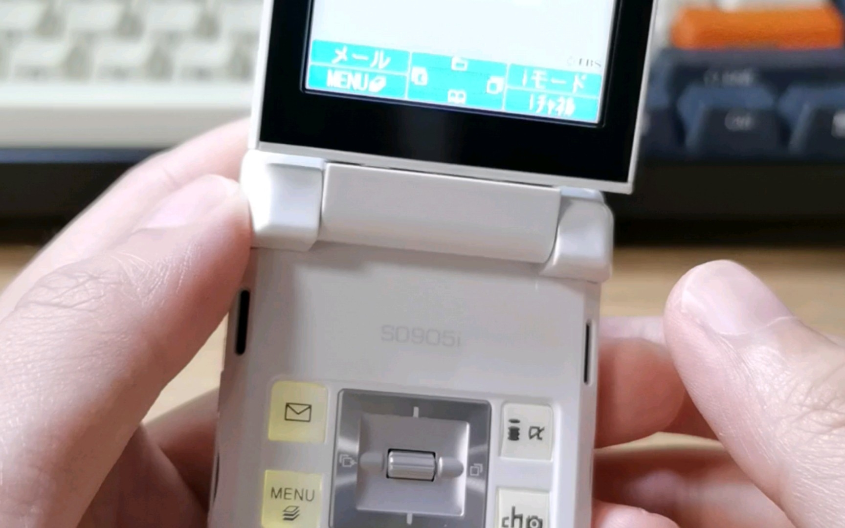 索尼爱立信在日本本土的佳做so905i