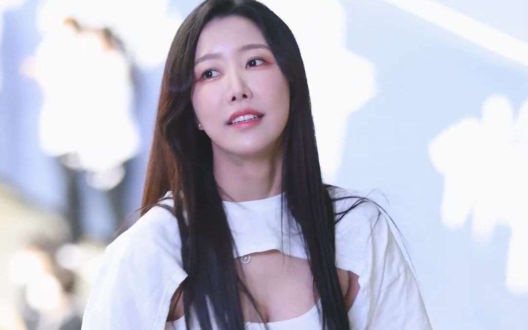 柳贤珠拉拉队"我们信用卡加油歌练习"男排球(我们信用卡)