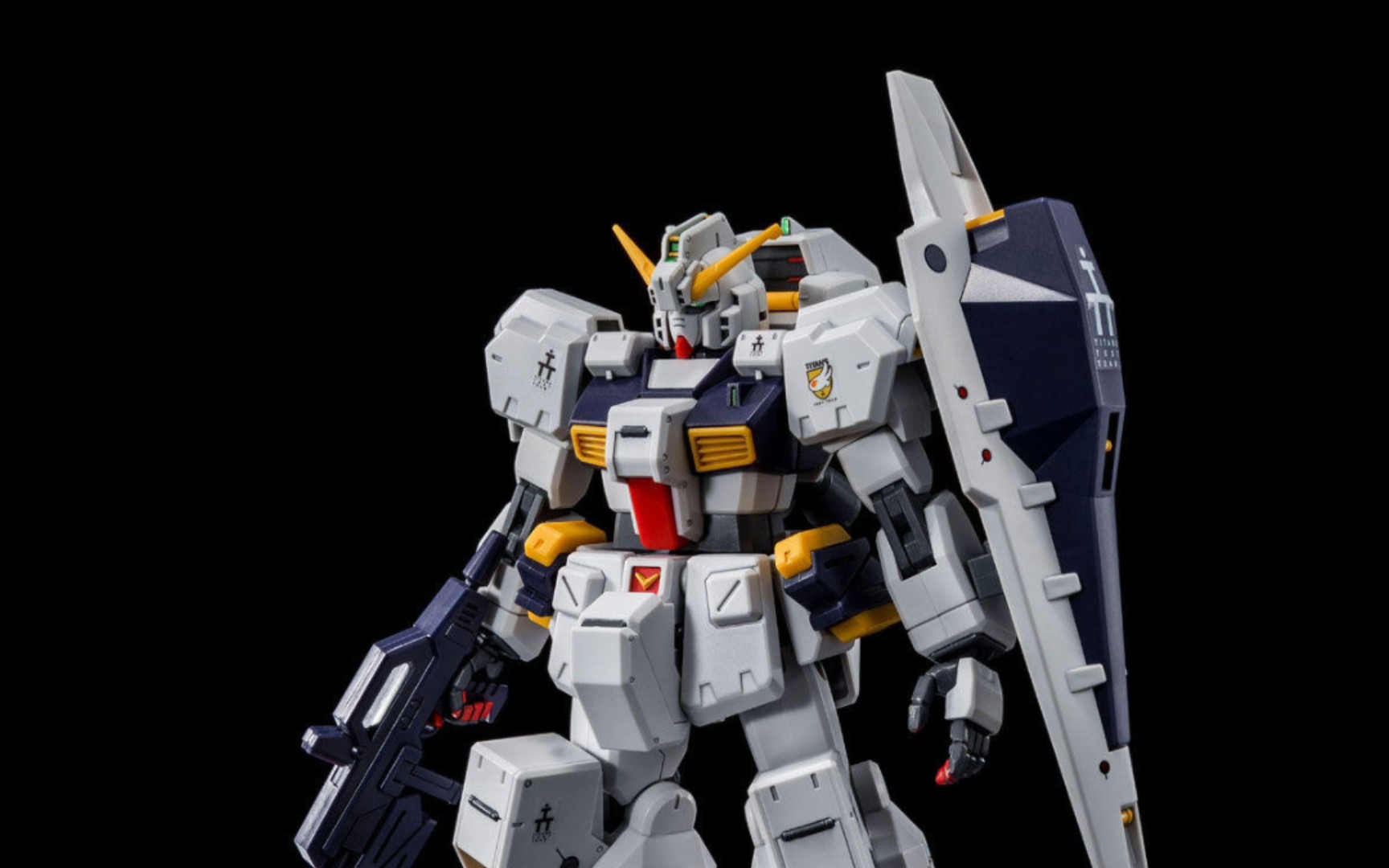 台服tr1海兹尔高达_手机游戏热门视频