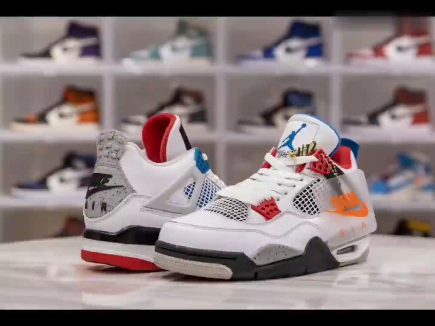 纯原版aj4红蓝鸳鸯