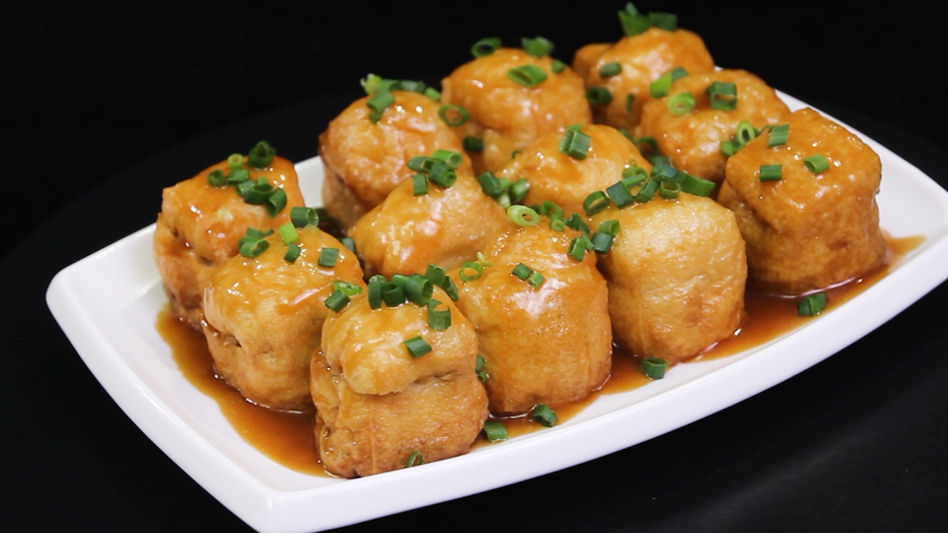 油豆腐酿肉的家常做法,鲜嫩多汁,学会了招待客人倍有面子_哔哩哔哩_bi