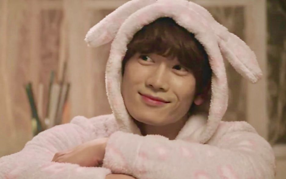 【笑出腹肌】【安瑶拉搞笑剪辑④】