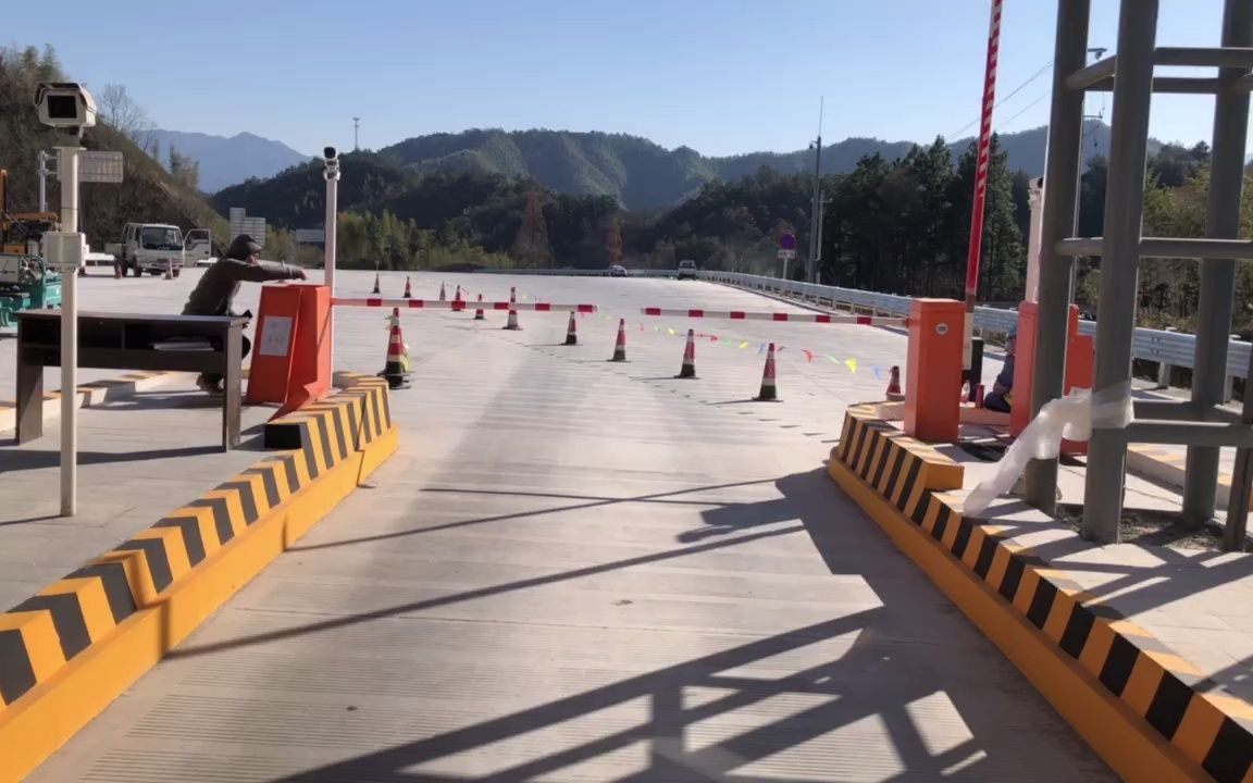 高速公路etc道闸栏杆机调试