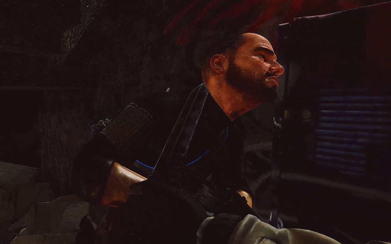 逃离塔克夫闪光喷m2战术剑