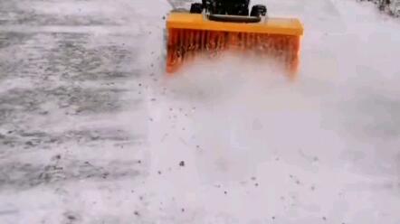 手扶式清扫除雪机小型手推式扫雪机手扶式除雪车小型清雪机 哔哩哔哩