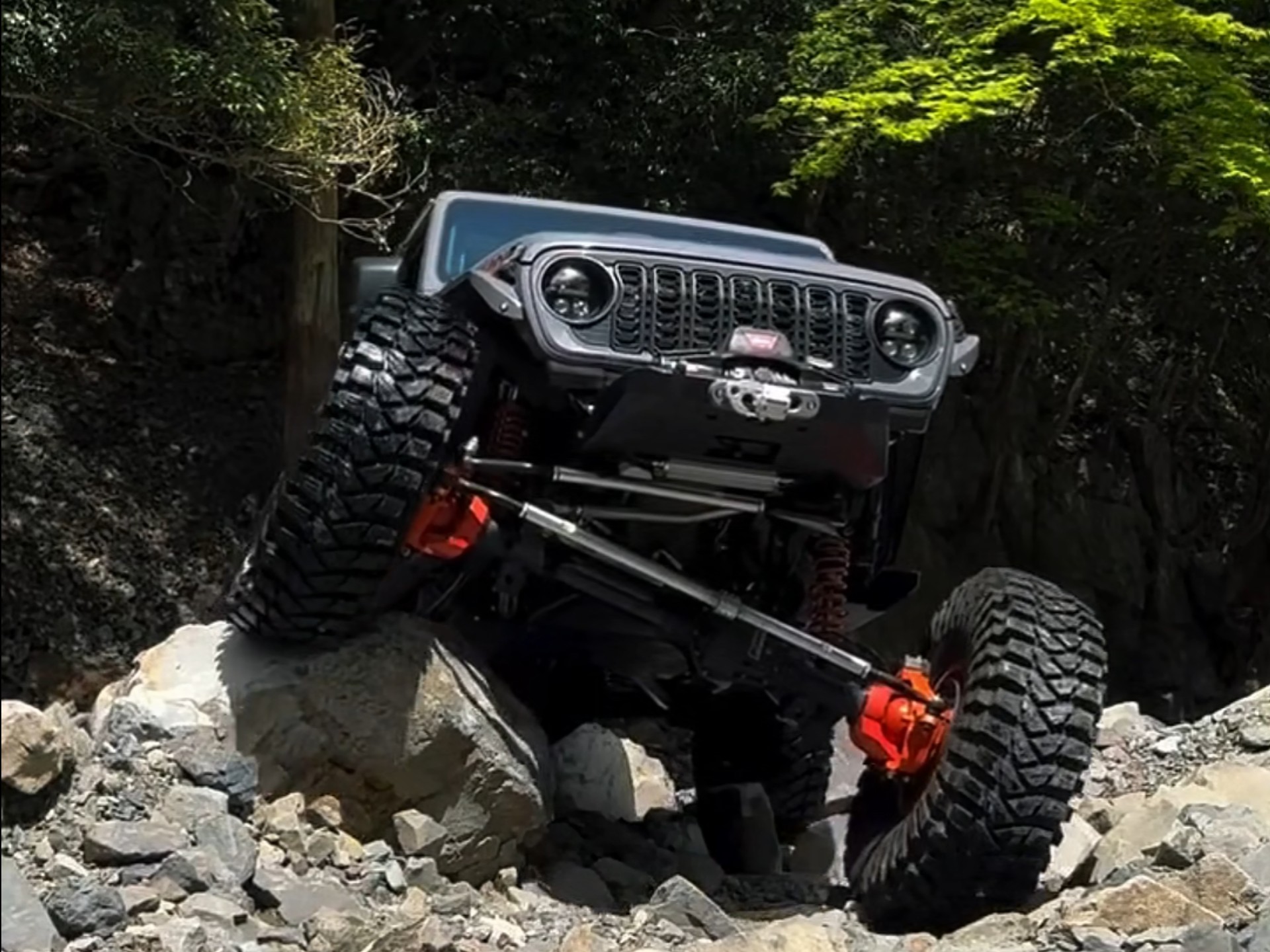 jeep越野攀爬穿越