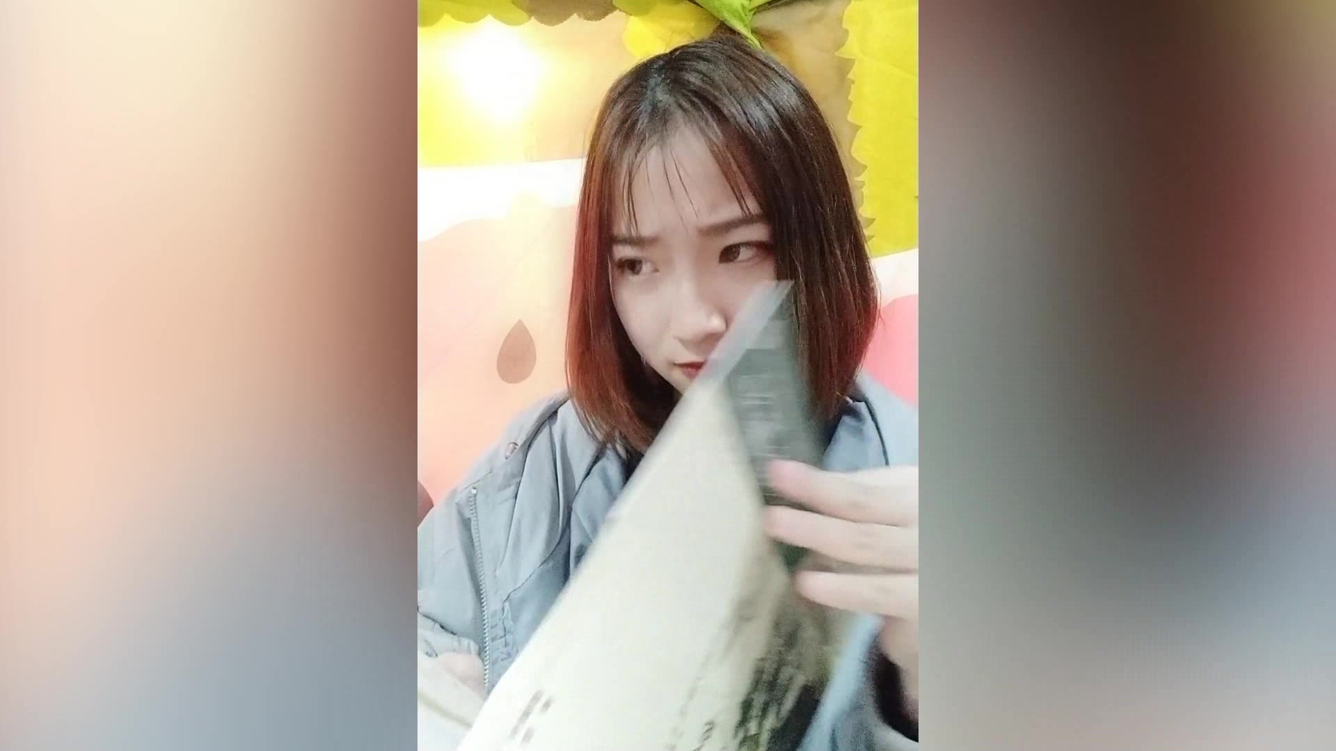 斗鱼主播饺子考前复习的样子_哔哩哔哩_bilibili