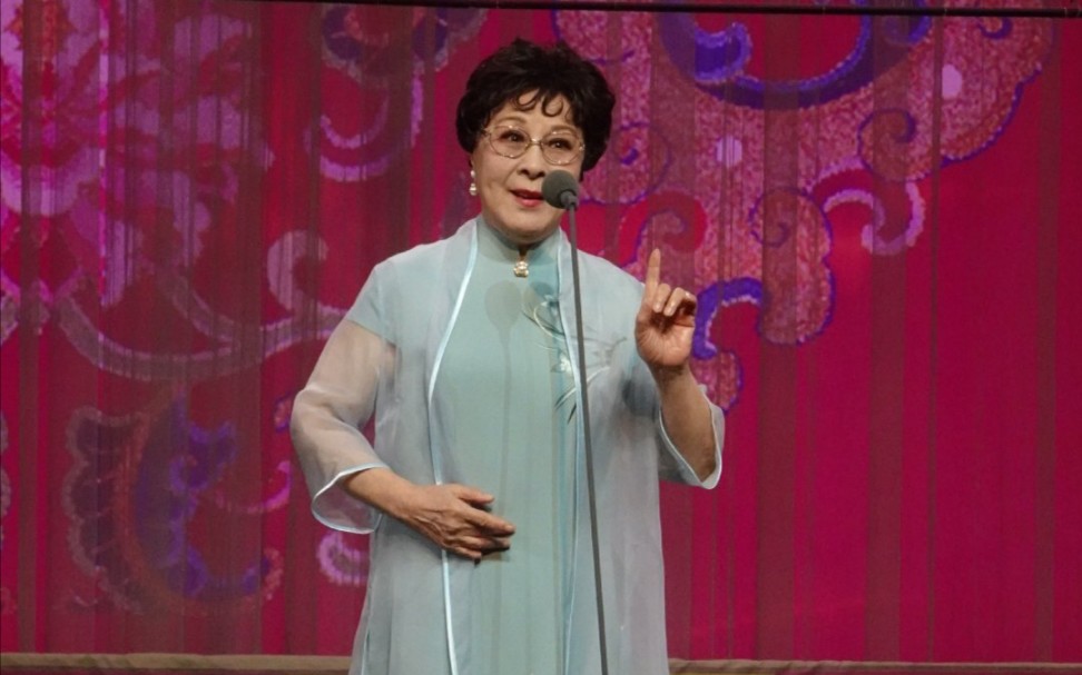 京剧名家夏慧华老师唱的穆桂英挂帅和红灯记