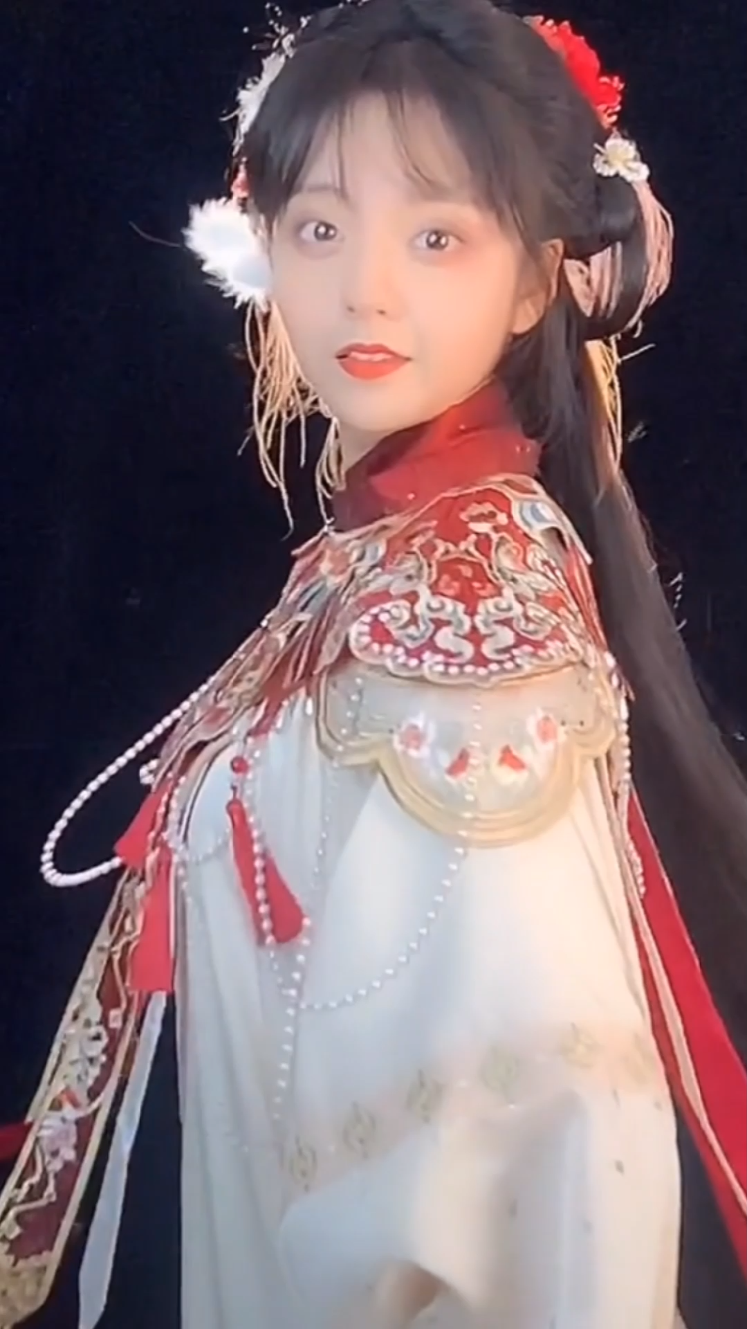 四月抖音拼剪#四月晨晨