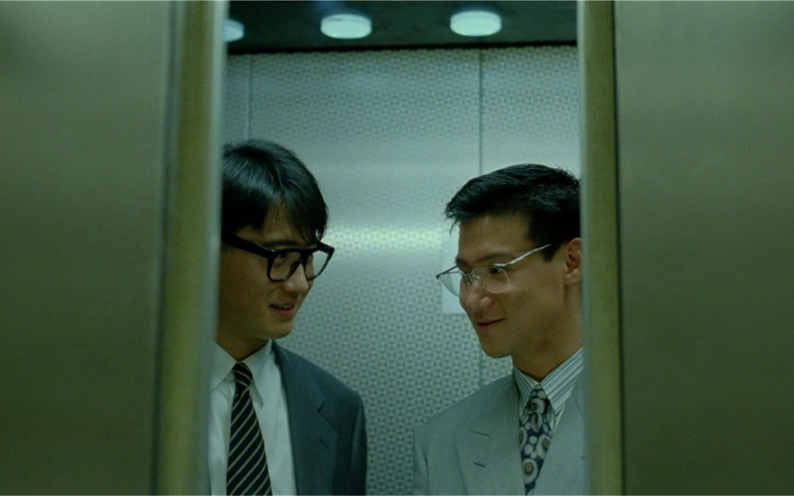 你肯不肯做我的拍档黎明张学友高清都市爱情