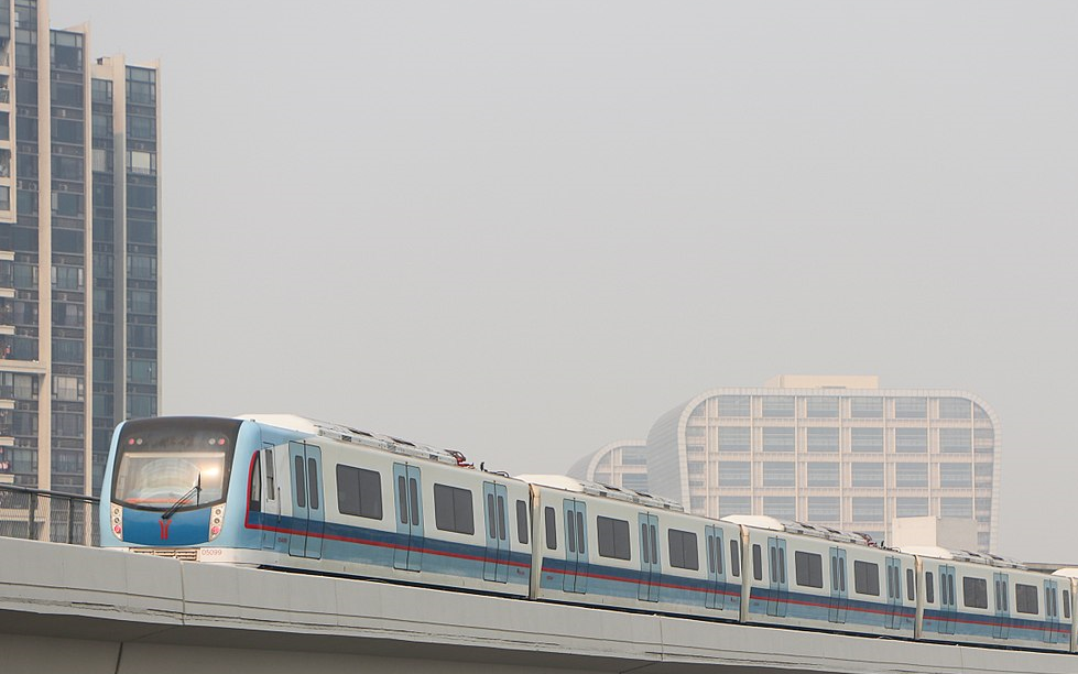 【广州地铁】五号线增购列车(l4型)出站合集