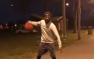 篮球训练师最新短视频