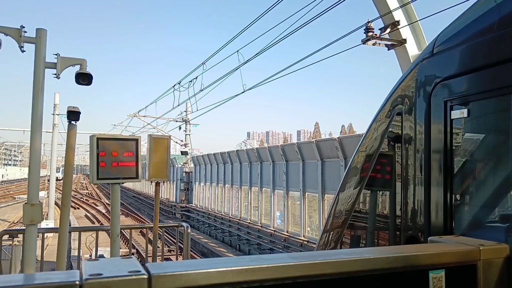 南京地铁1号线( 059060 )出迈皋桥站