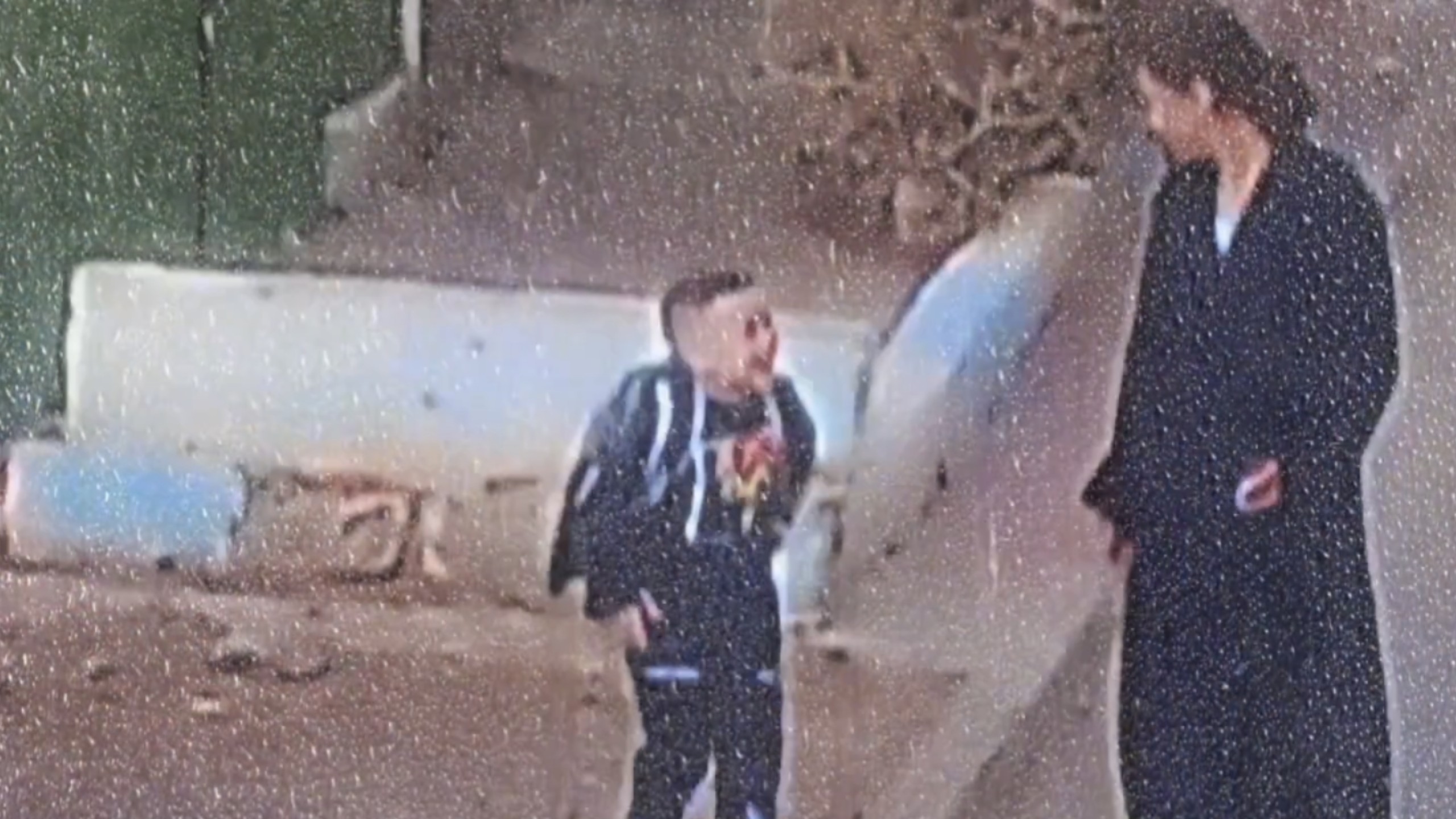 “爱你老妈，明天见”