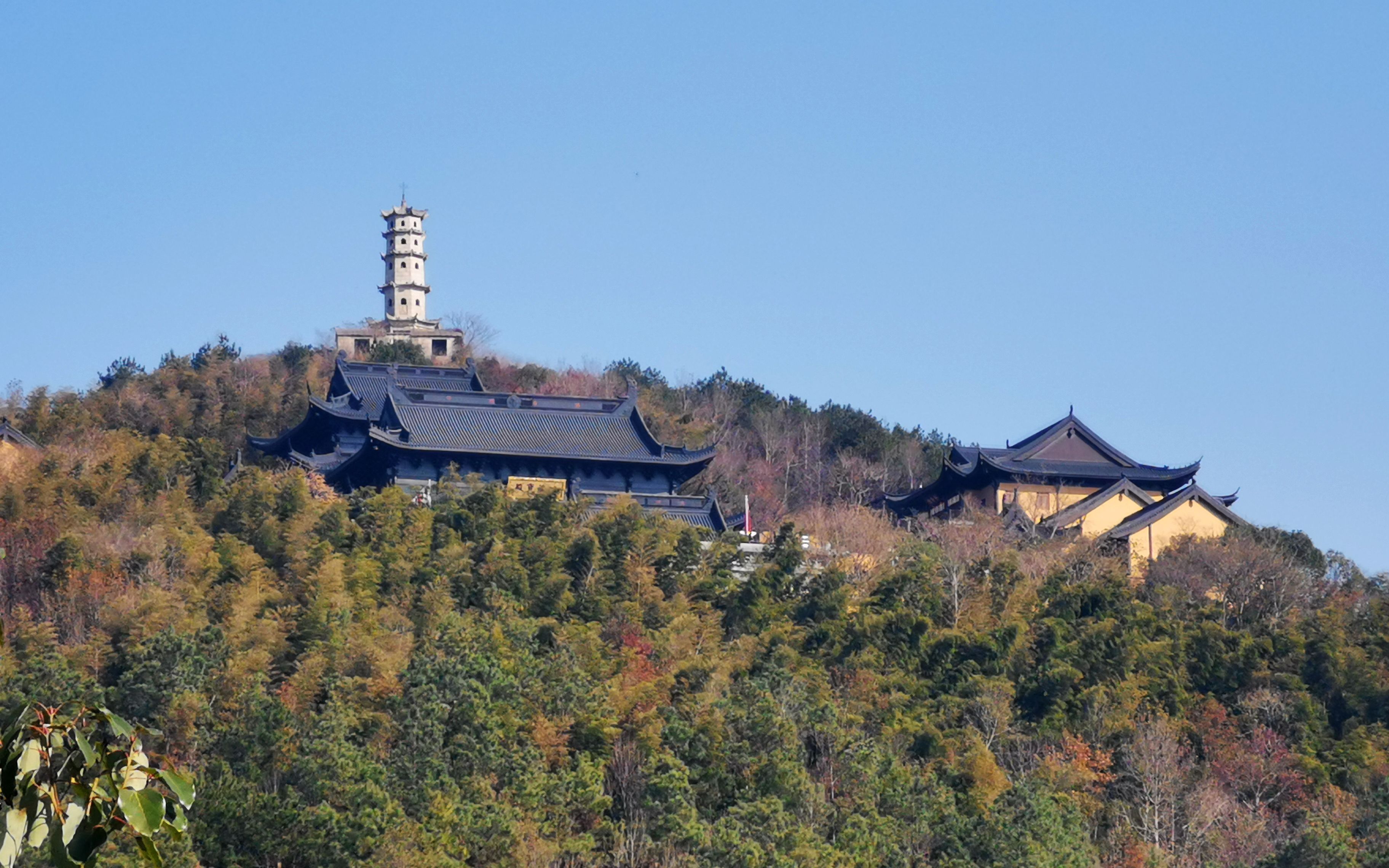 沿318国道游仙山显圣寺,既观风景也看菜园子,还留有一点小遗憾!