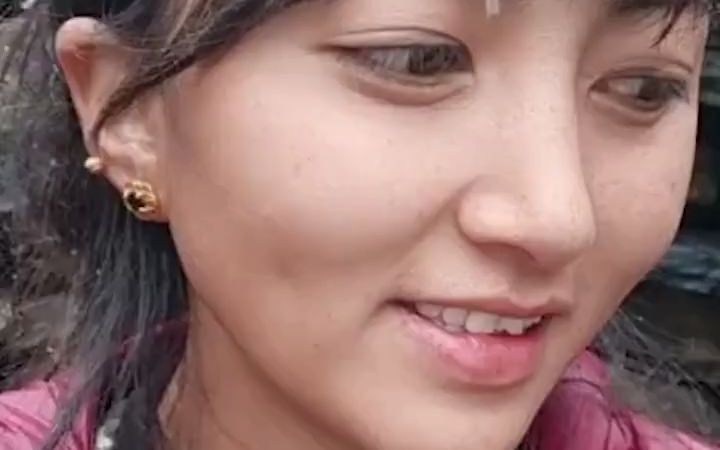 痛心!被前夫纵火焚烧重度烧伤的主播拉姆于9月30日不幸去世