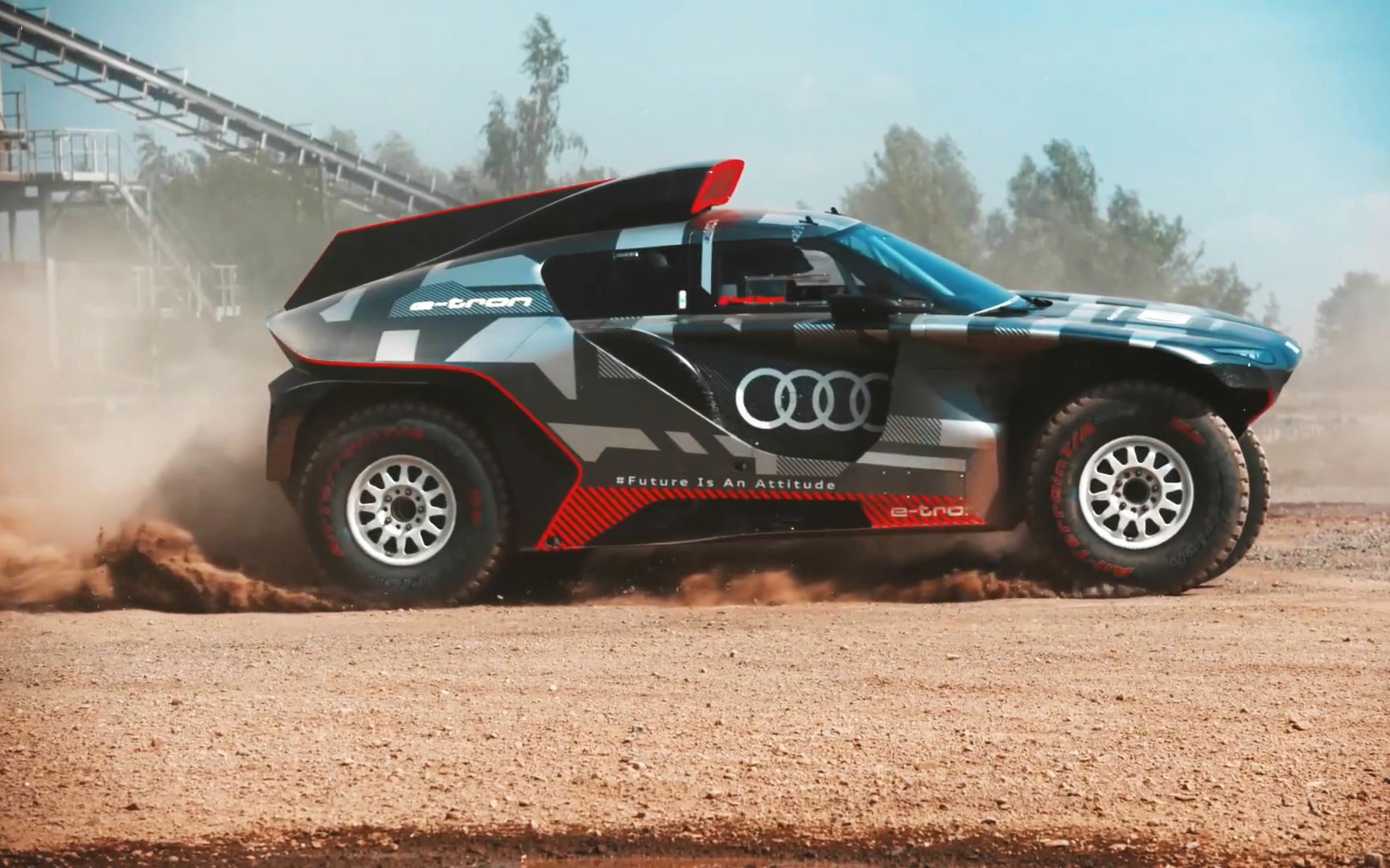 奥迪2022达喀尔拉力赛车发布_哔哩哔哩_bilibili