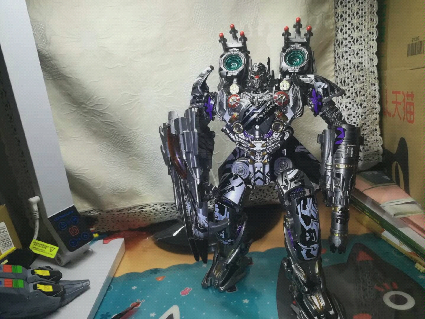 【变形金刚】黑曼巴 黑暗氮气宙斯