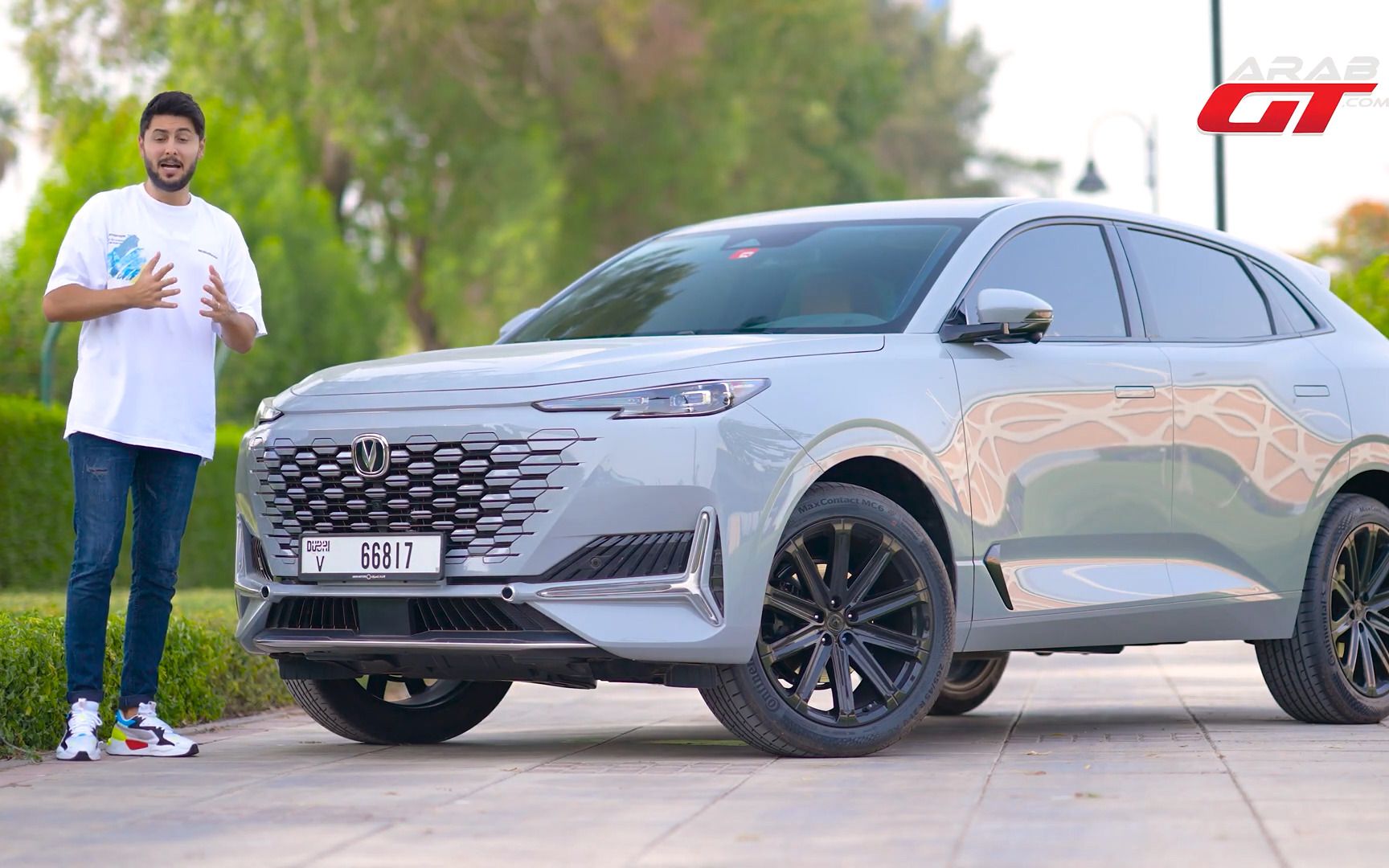 阿拉伯汽车媒体试驾长安uni-k