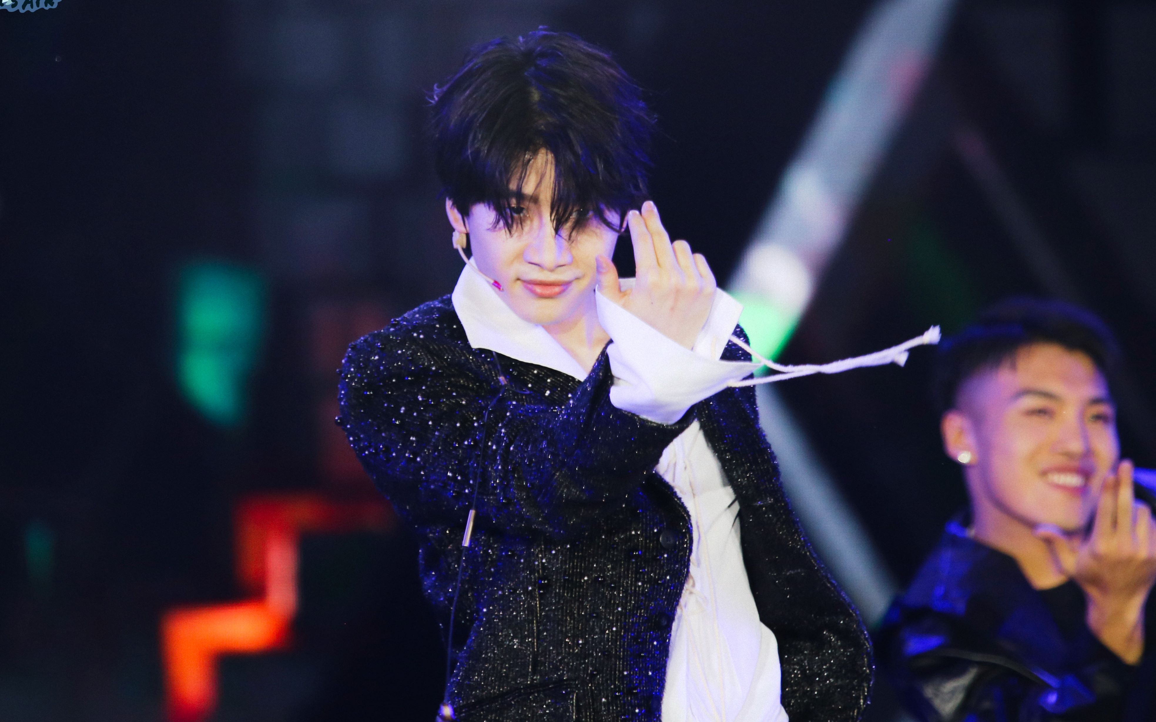 连淮伟vibrate舞蹈focus191117深圳亚洲音乐盛典