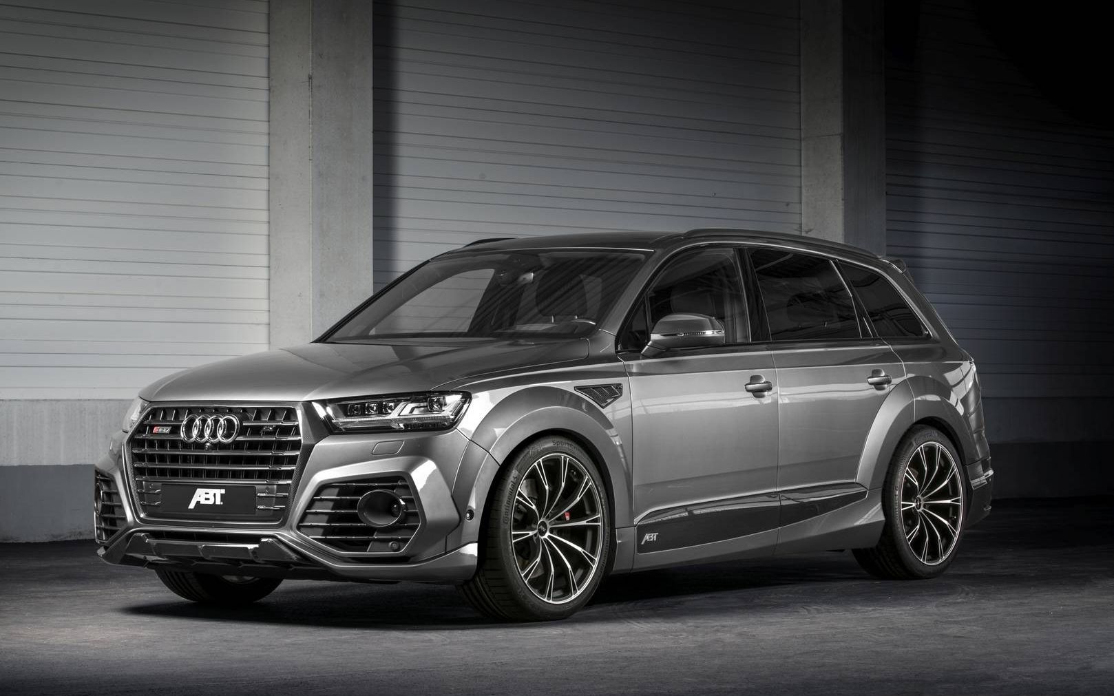 让奥迪q7颜值起飞的神器 —abt sq7 改装套件