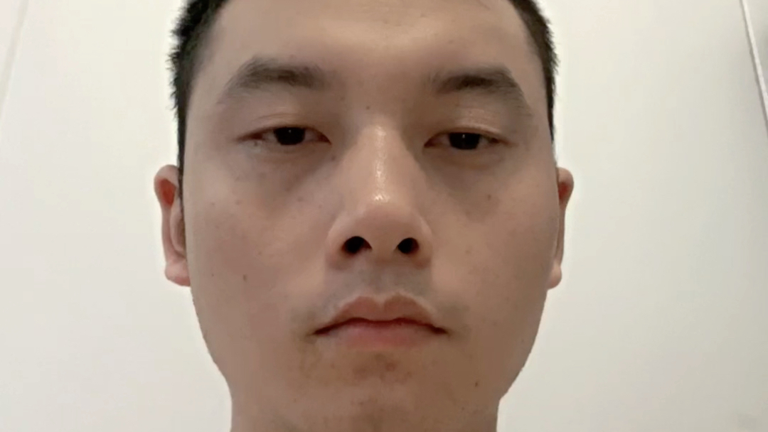 我叫静静,我就静静看着你20秒,欢迎深圳的小伙伴周末和我一起约着去