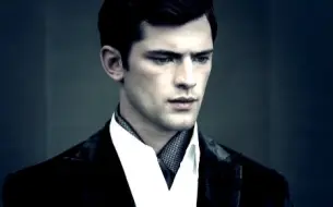 Video herunterladen: 【搬】Sean O'Pry for Brioni 2014FW