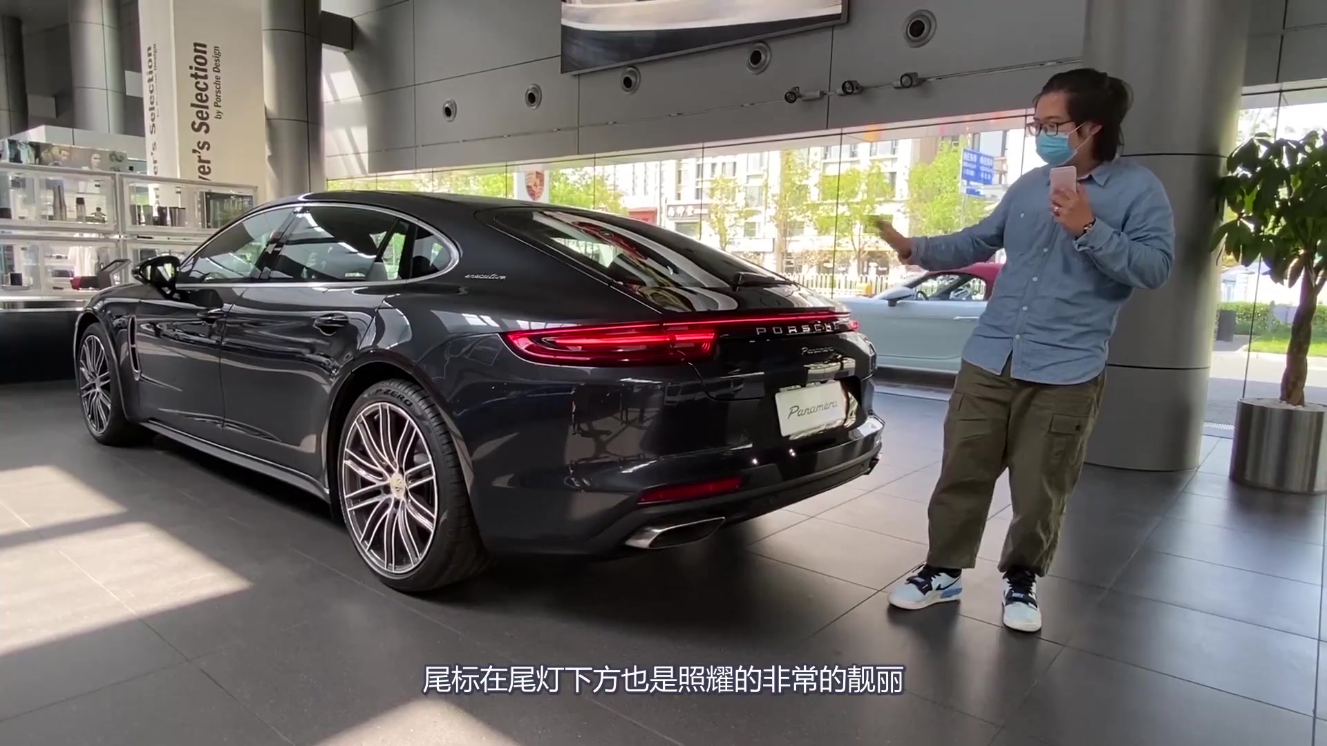 「尬聊车」到店实拍保时捷Panamera行政加长版 D级车中的运动标杆哔哩哔哩bilibili