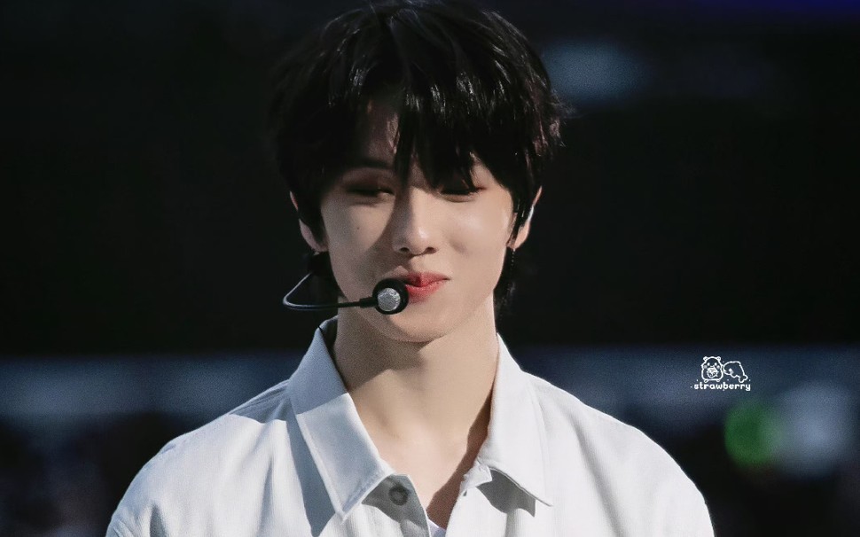 【朴志晟】你的笑容像是我昨晚的moonlight