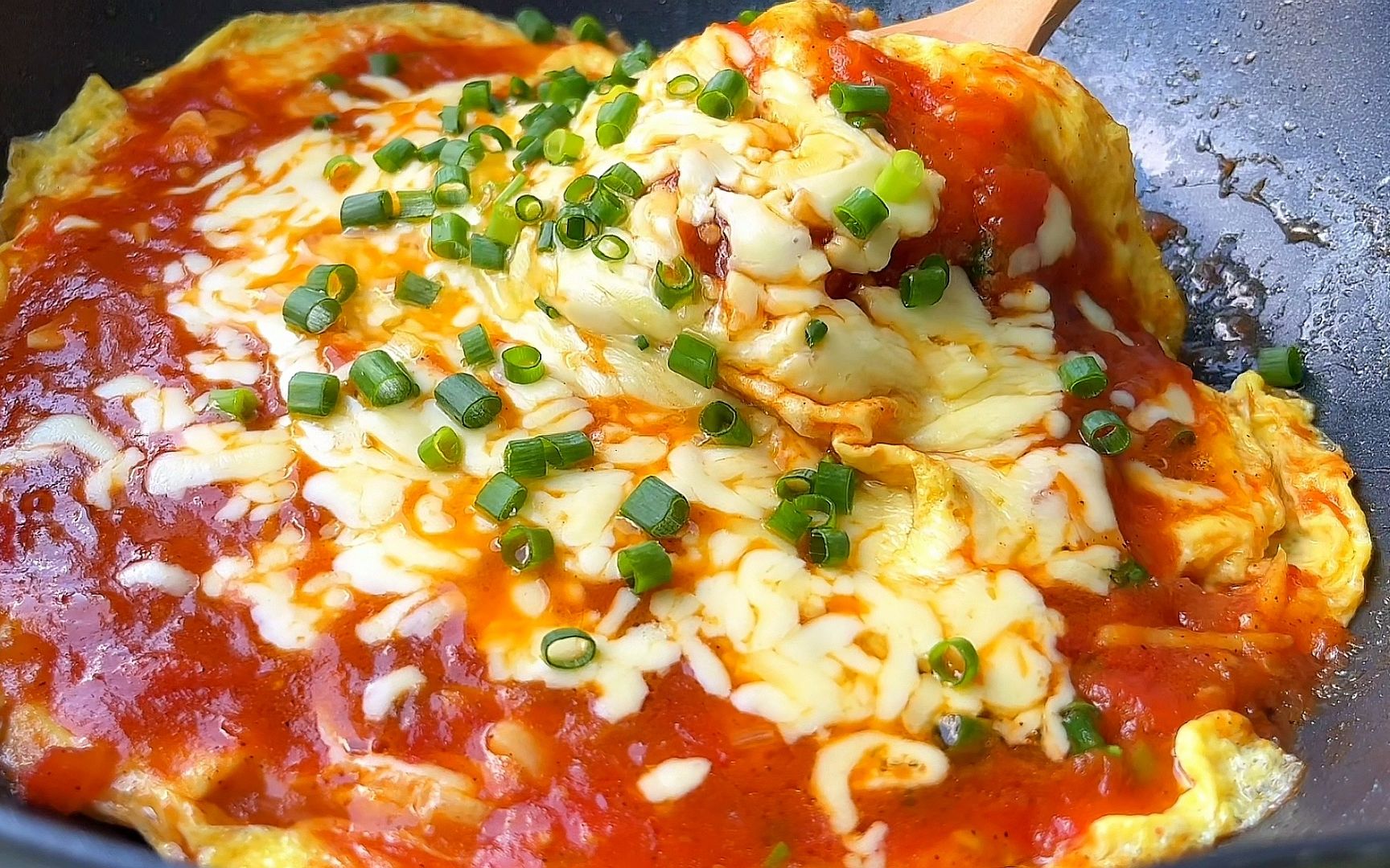 番茄炒鸡蛋别做老一套,教你神仙的吃法,芝士奶香浓郁,百吃不厌