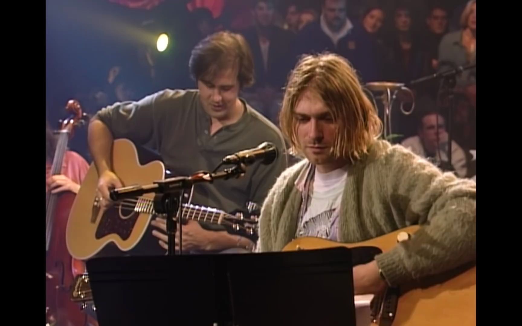 [图]Nirvana - Lake Of Fire (Live On MTV Unplugged, 1993 _ Unedited)