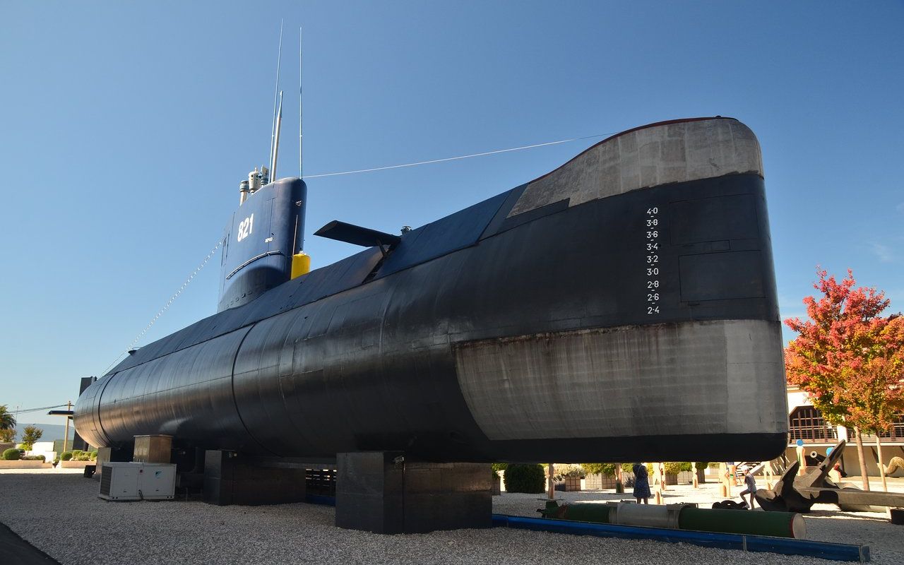 挪威潜艇图片
