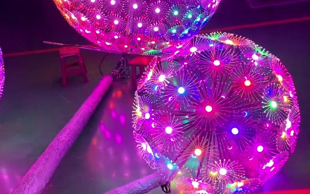 七彩文旅蒲公英景观灯 灯光测试ing!