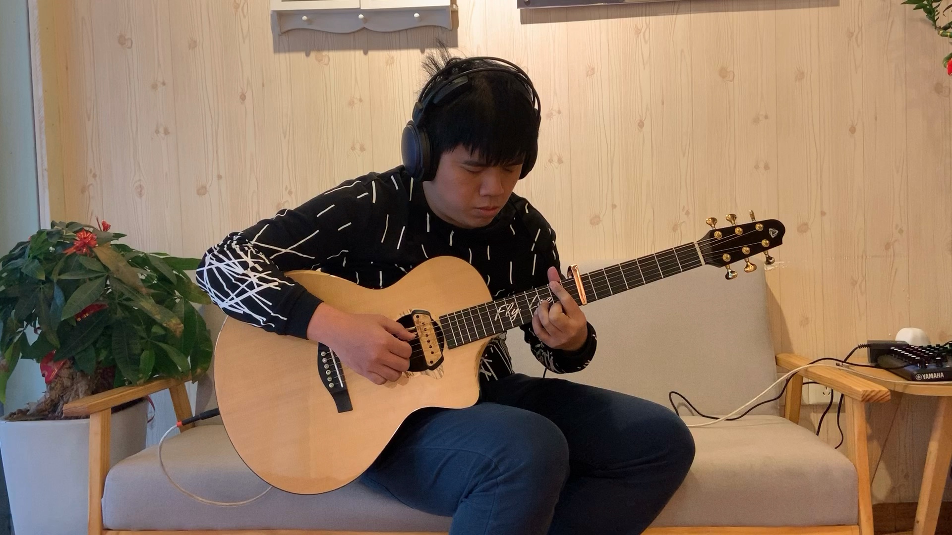 指弹吉他 李彦辉( Fly Lee )  Blue Fingerstyle哔哩哔哩bilibili