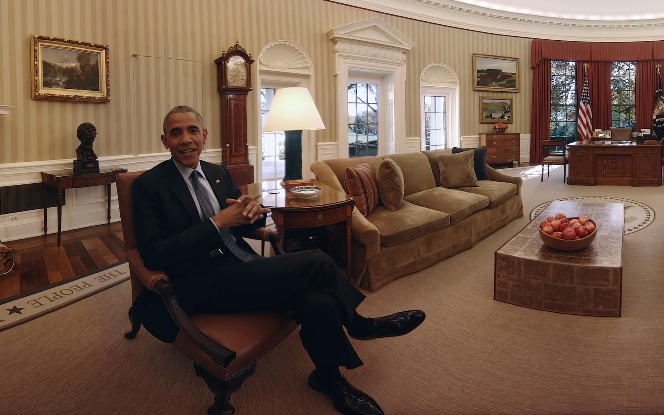 奥巴马夫妇带你访问白宫