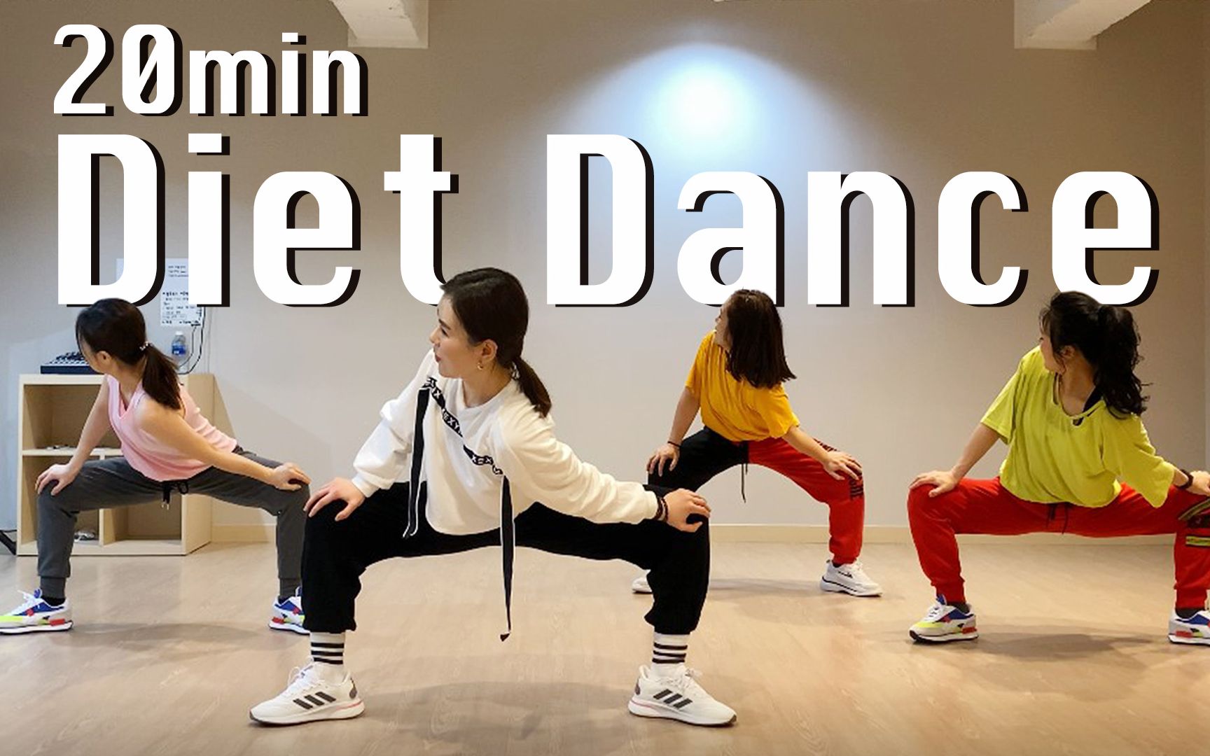 [图]20分 尊巴 | Sunny Funny Zumba 尊巴 | 20 minute Dance Diet | Zumba | 舞蹈