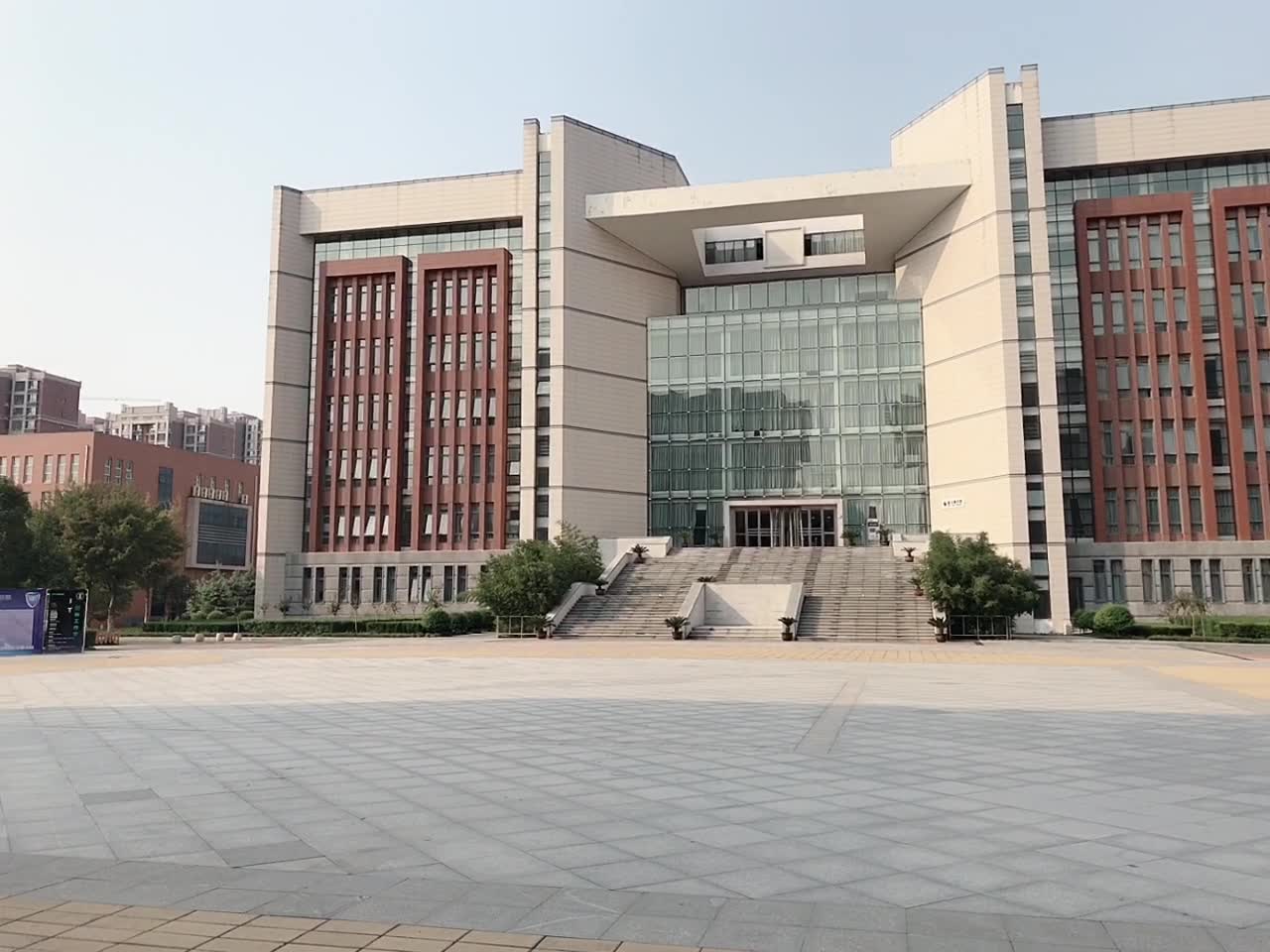 郑州轻工业学院老校区图片