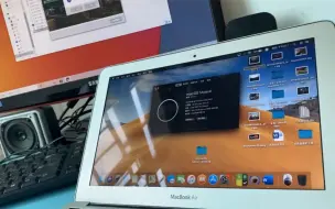 Descargar video: 300块收来的MacBook Air