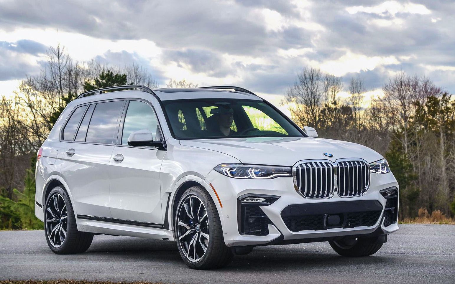 宝马 2019 x7 xdrive50i - 豪华suv