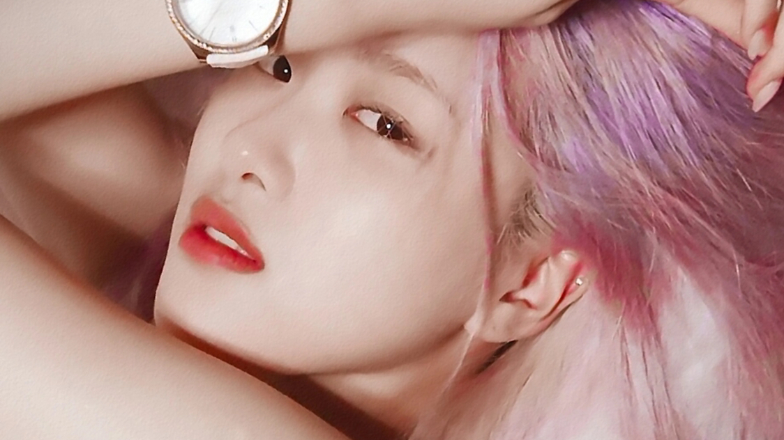 众所周知,罗婕女士用眼神杀人