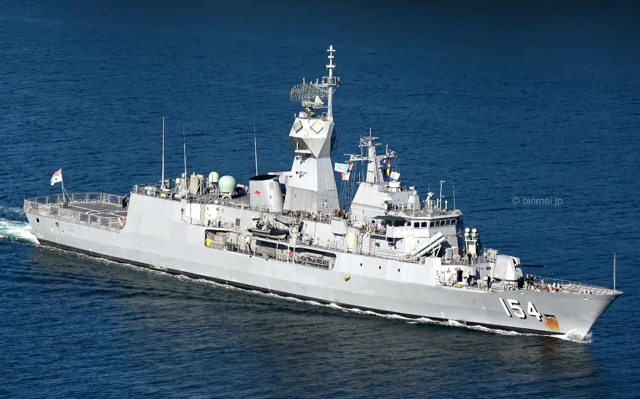 澳大利亚皇家海军安扎克级护卫舰帕拉马塔号ffh154佐世保入港201911