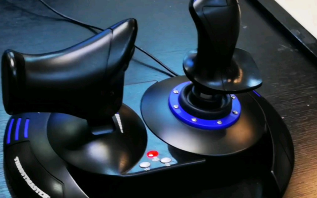 图马思特 t.flight hotas 4