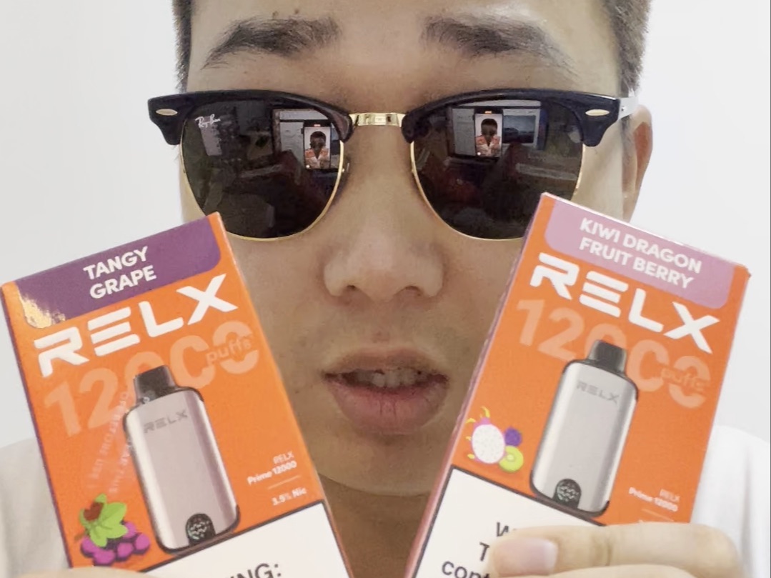 【不推荐】悦刻12000口 可调节火力 一次性电子yan