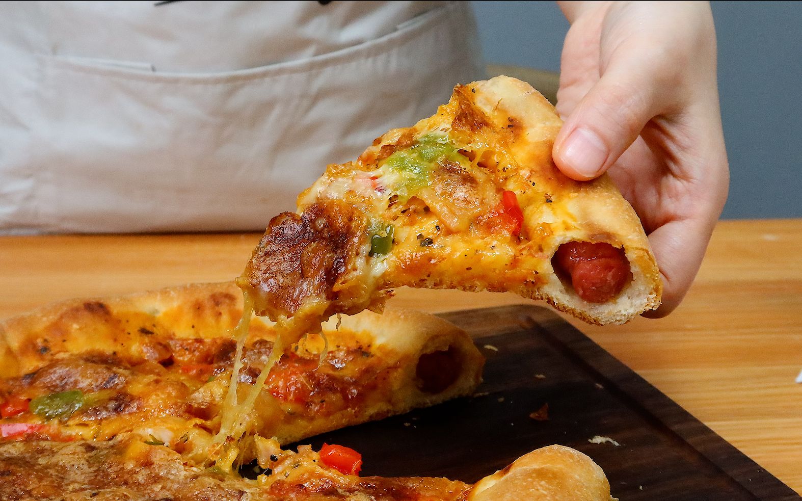 意式萨拉米芝心披萨怎么做_意式萨拉米芝心披萨的做法_yiyi妈妈_豆果美食