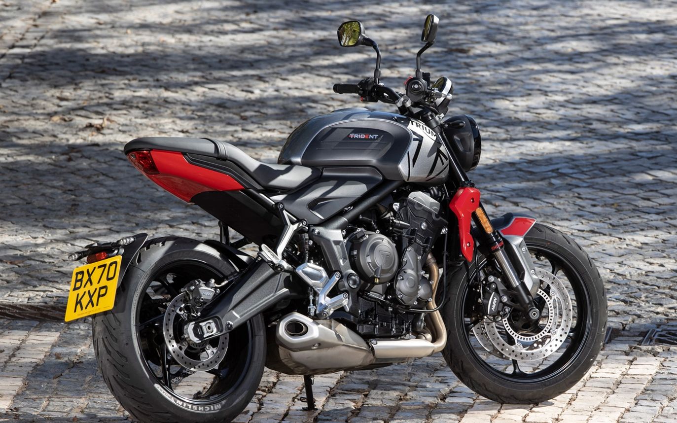 凯旋trident660试驾